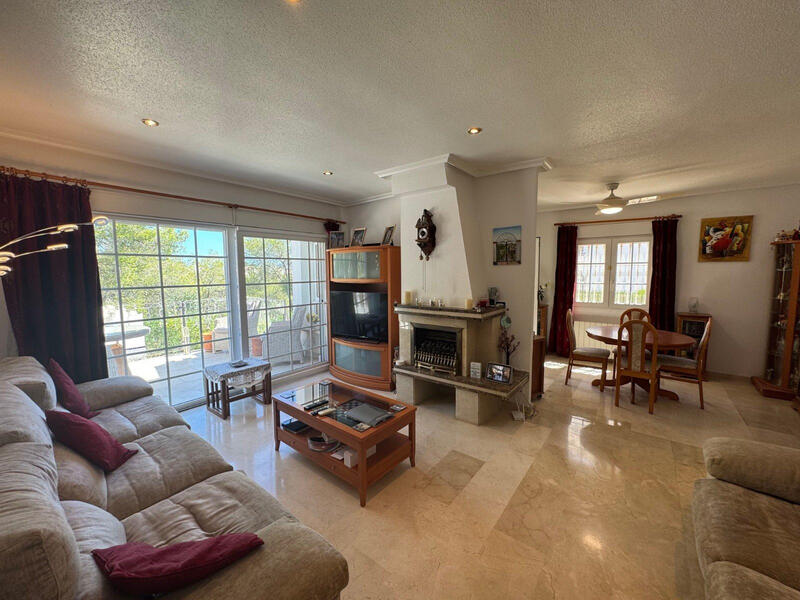 4 bedroom Villa for sale
