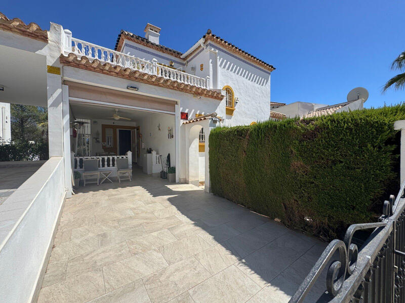 4 bedroom Villa for sale