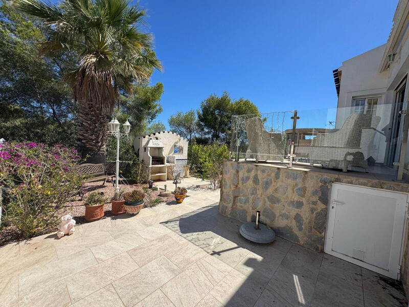 4 bedroom Villa for sale