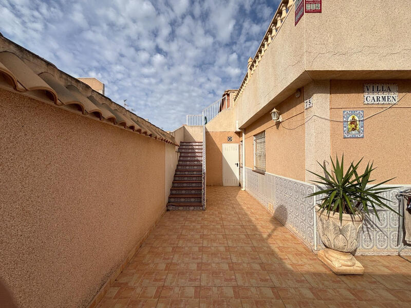 2 bedroom Villa for sale