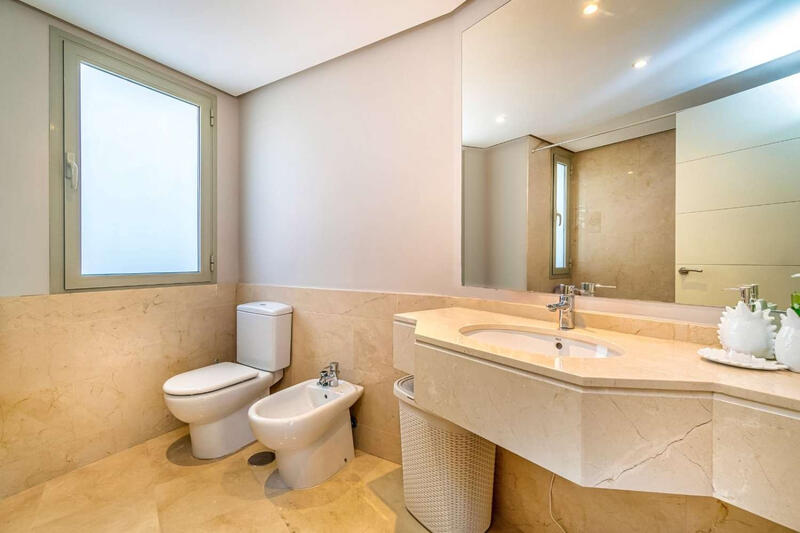 3 bedroom Apartment for sale