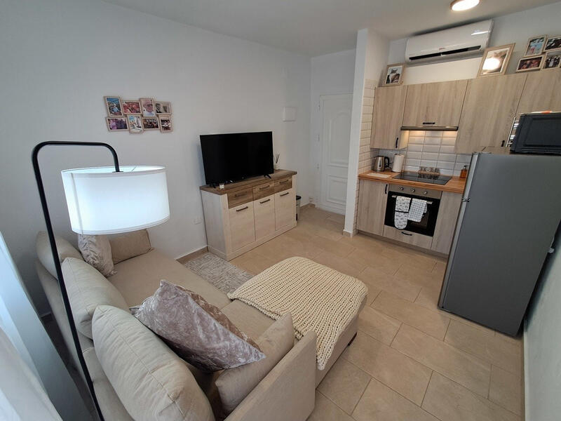 1 bedroom Apartment for sale