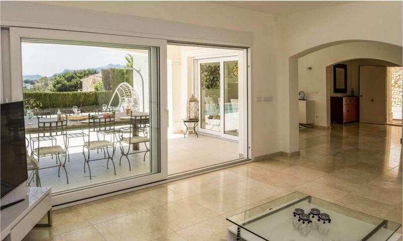 4 bedroom Villa for sale