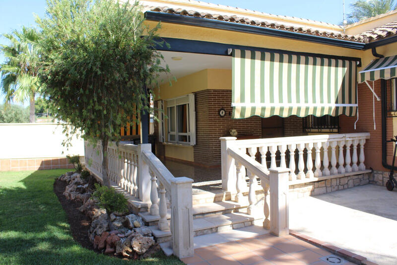 4 chambre Villa à vendre