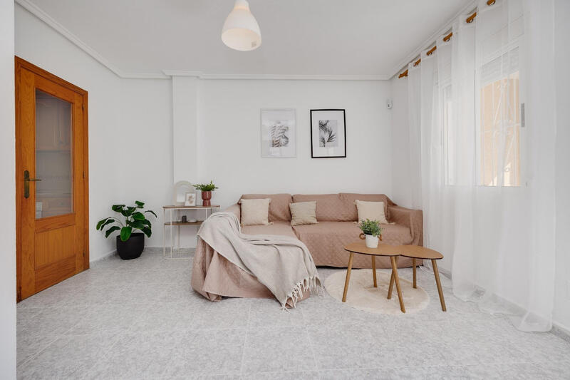 2 Schlafzimmer Villa zu verkaufen