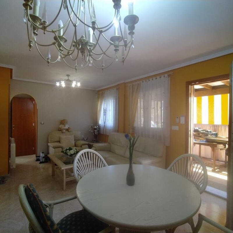 3 Schlafzimmer Duplex zu verkaufen