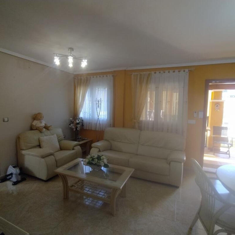 3 Schlafzimmer Duplex zu verkaufen
