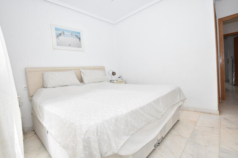 2 Cuarto Adosado en venta