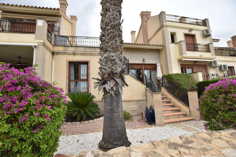 2 Cuarto Adosado en venta