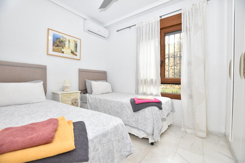 2 Cuarto Adosado en venta