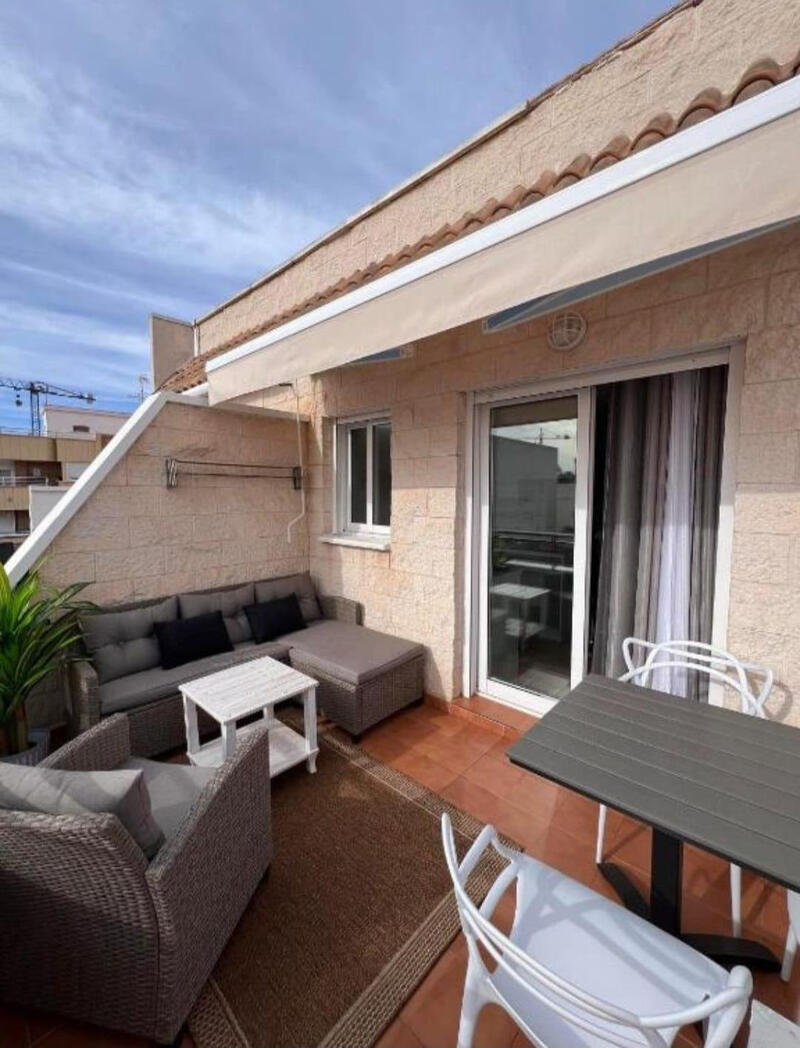 квартира продается в Torrevieja, Alicante