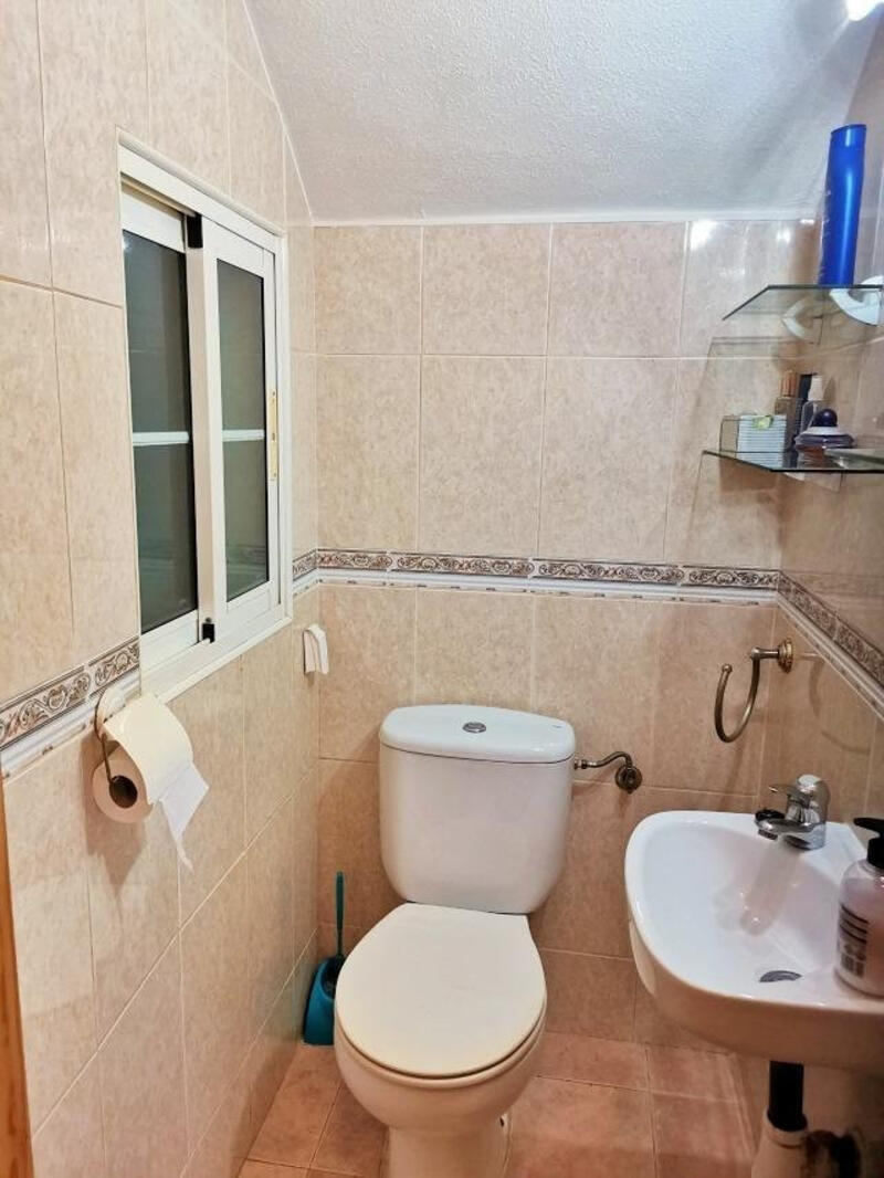 2 slaapkamer Tweezijdig Te koop
