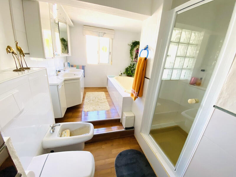 7 soverom Villa til salgs