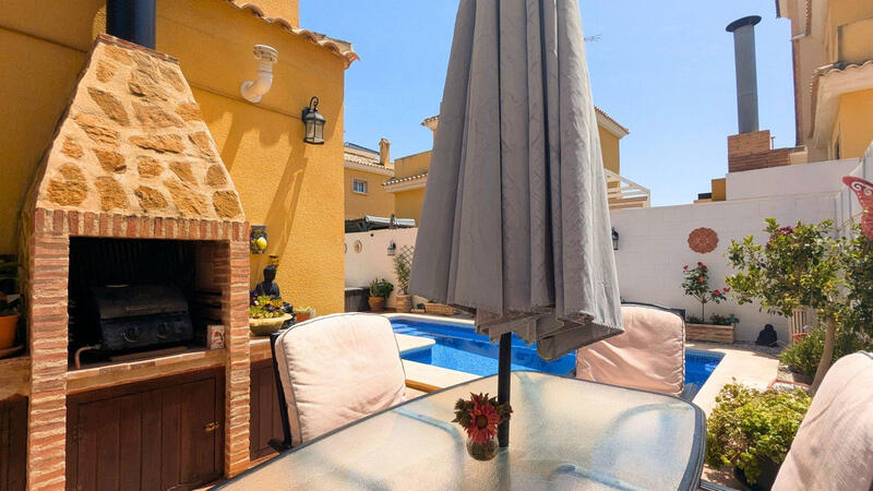 2 slaapkamer Villa Te koop
