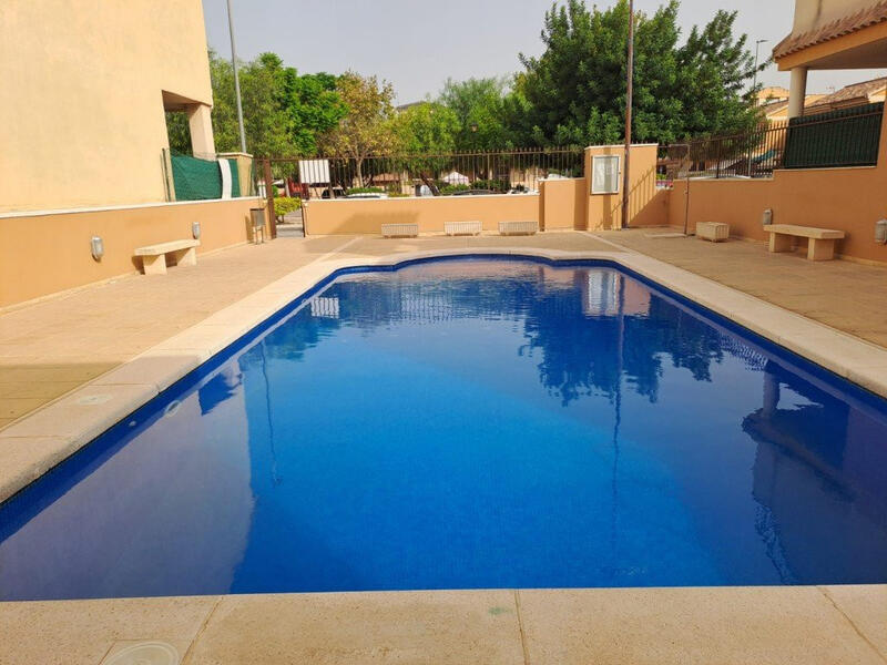 2 Cuarto Villa en venta