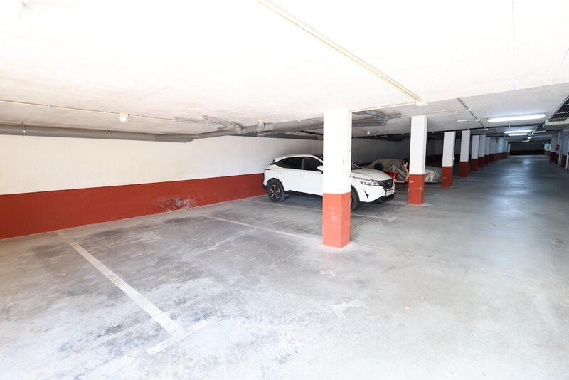 2 slaapkamer Appartement Te koop