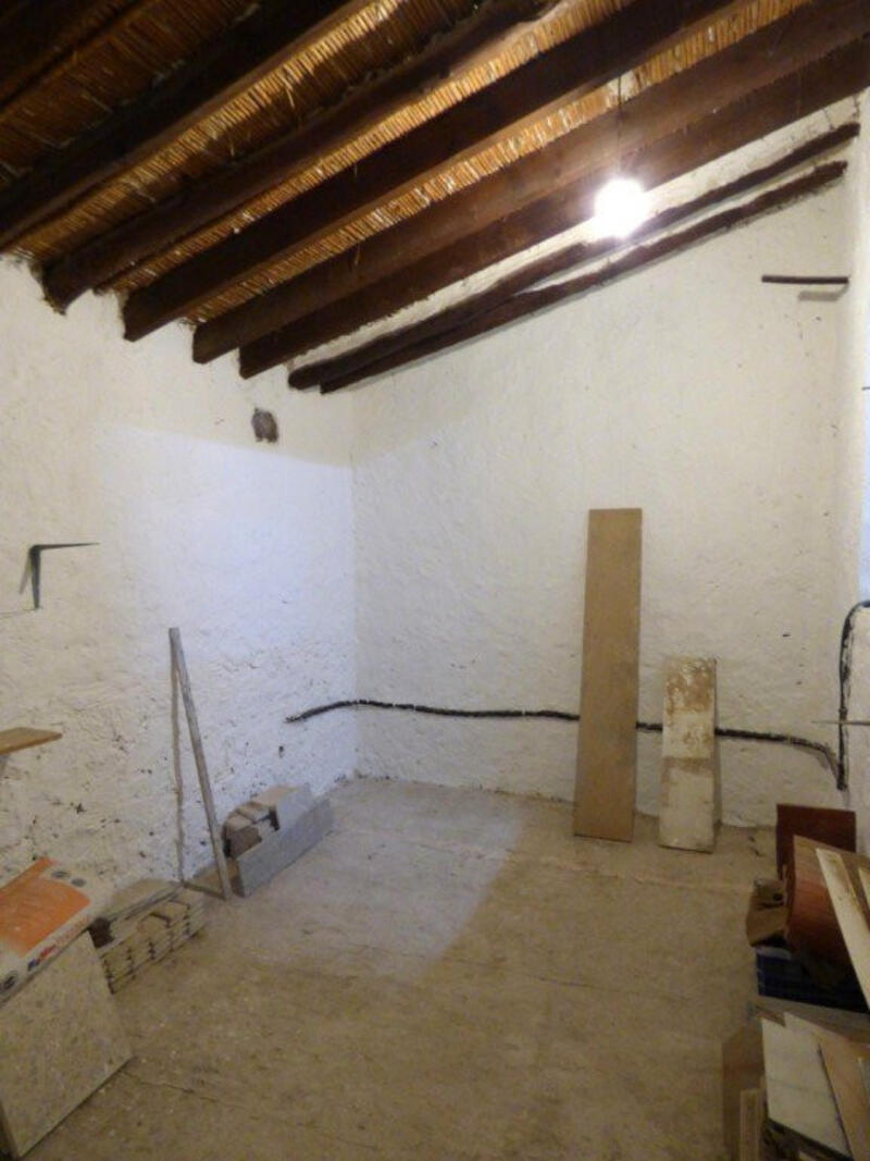 3 slaapkamer Gezinswoning Te koop