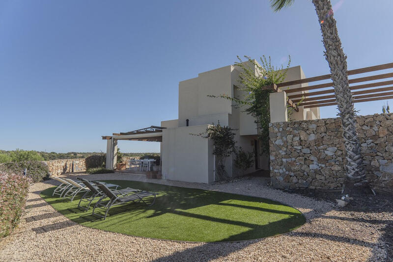 Villa til salg i Los Perez (Ayuntamiento Almoradi/Torrevieja), Alicante