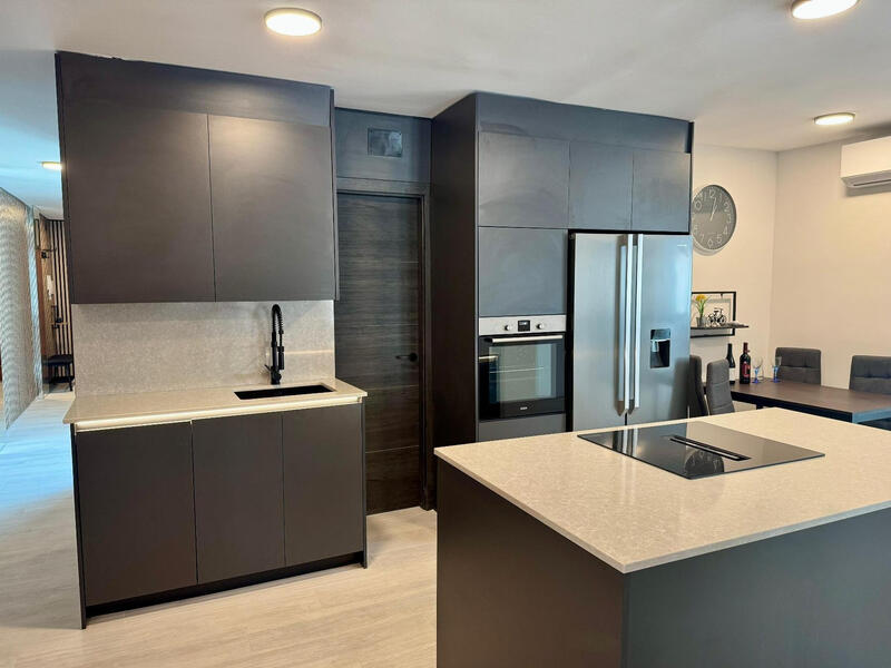 3 bedroom Apartment for sale