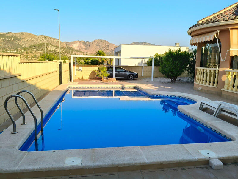 2 bedroom Villa for sale