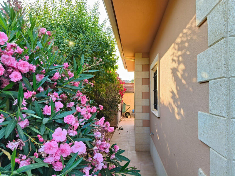 2 bedroom Villa for sale