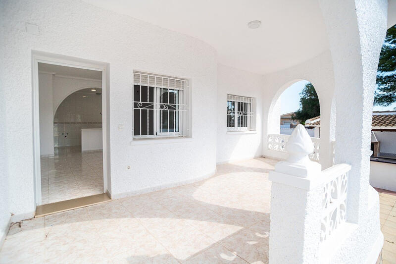 4 bedroom Villa for sale