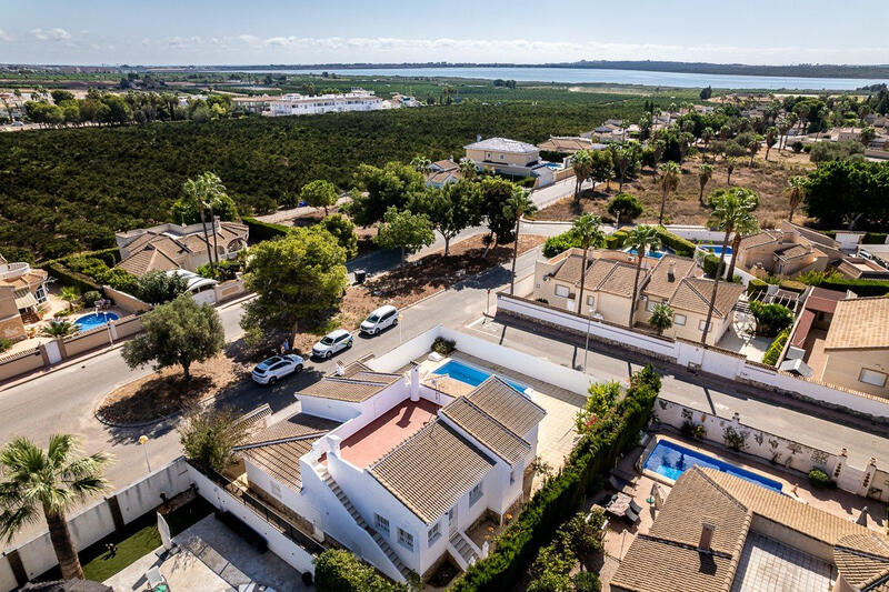 4 bedroom Villa for sale