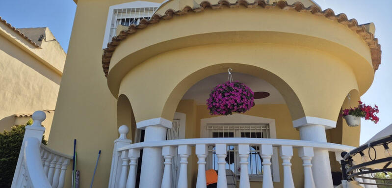 3 bedroom Villa for sale