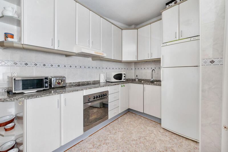 3 bedroom Apartment for sale