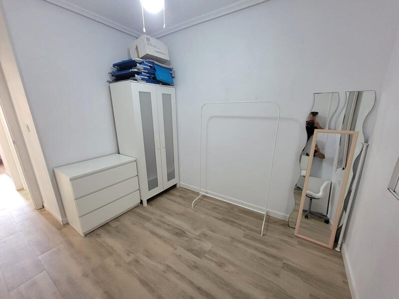 2 sovrum Övrig till salu