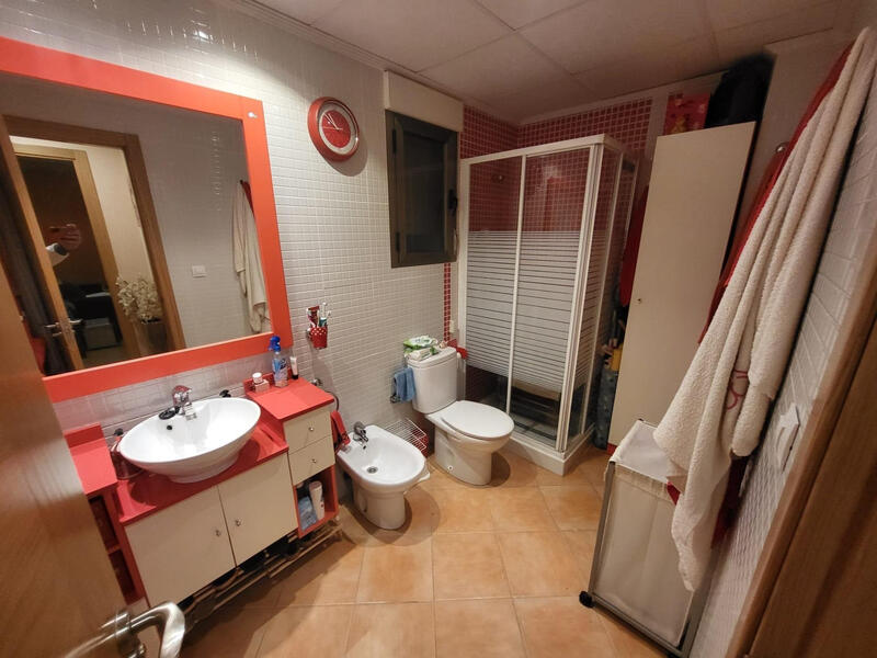 1 bedroom Apartment for sale