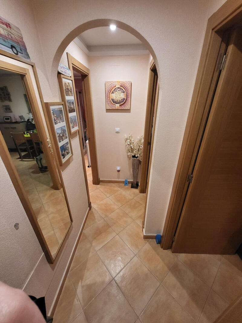 1 bedroom Apartment for sale