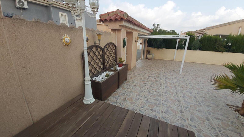 2 bedroom Villa for sale