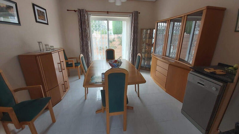 2 bedroom Villa for sale