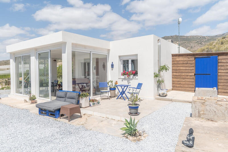 Landhuis Te koop in Los Perez (Ayuntamiento Almoradi/Torrevieja), Alicante