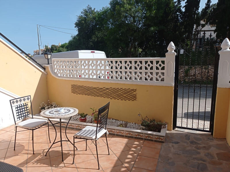 2 Cuarto Villa en venta