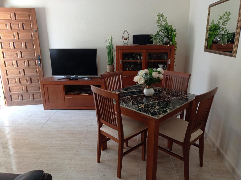 2 Cuarto Villa en venta