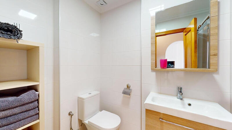 2 slaapkamer Appartement Te koop