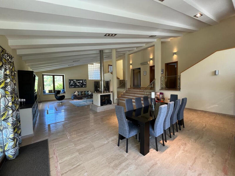 6 chambre Villa à vendre