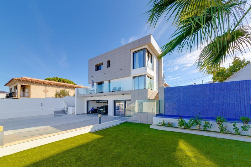 3 slaapkamer Villa Te koop