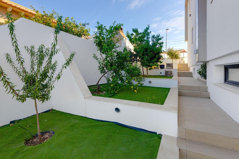 3 slaapkamer Villa Te koop