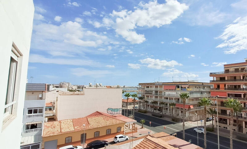 3 bedroom Apartment for sale