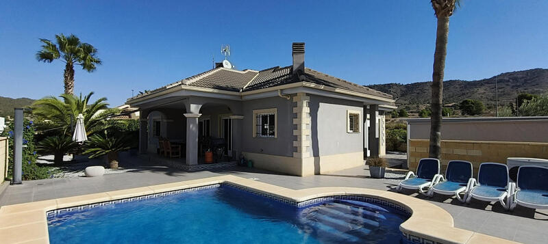 4 slaapkamer Villa Te koop