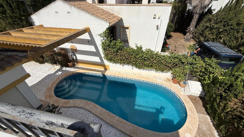 2 Cuarto Villa en venta
