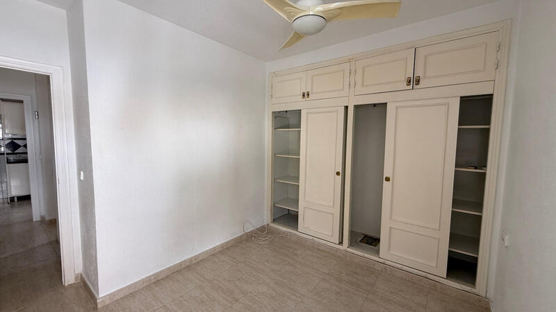 2 Cuarto Villa en venta