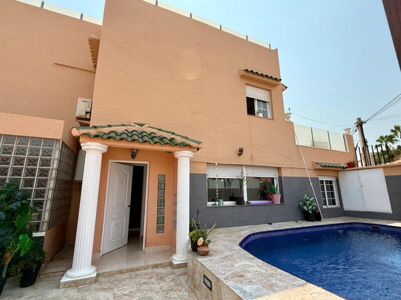 5 chambre Villa à vendre