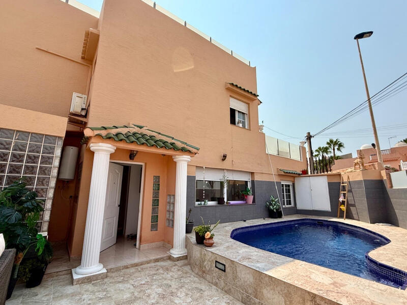 5 chambre Villa à vendre