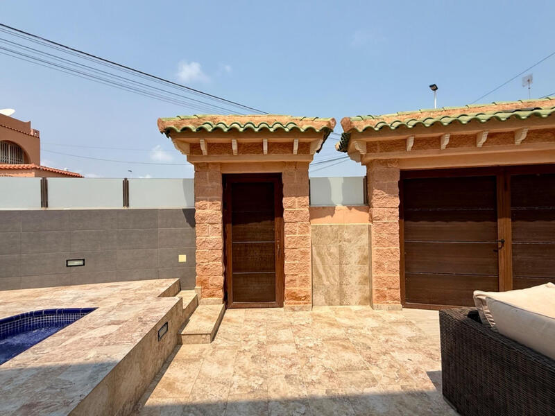 5 chambre Villa à vendre