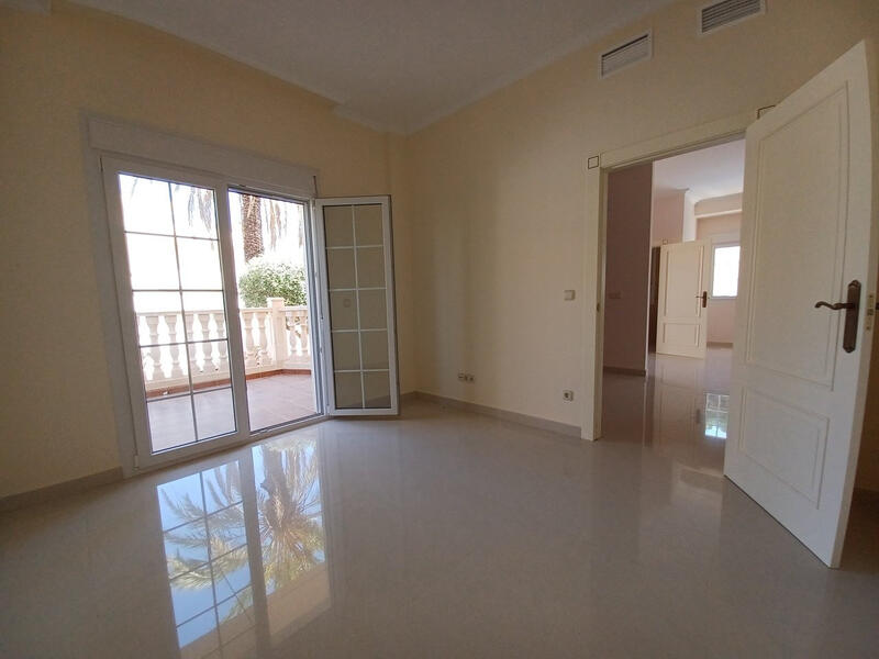 4 chambre Villa à vendre