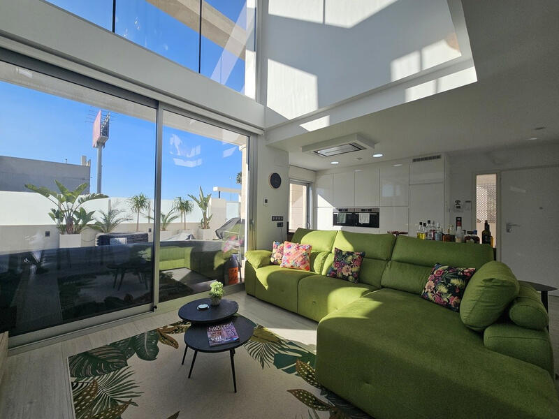 3 bedroom Villa for sale